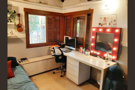 26_photo/94cfaacb6f.ceff8192393c33de-ATLAS-cbc4ee87-d769-410d-93c7-bd0f4a58a3fc.jpg de casa à venda com 3 quartos, 256m² em Pinus Park, Cotia