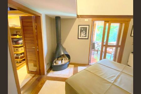 21_photo/94cfaacb6f.ceff8192393c33de-ATLAS-cef125ee-14c5-4d11-8b8c-d9b4e3743914.jpg de casa à venda com 3 quartos, 256m² em Pinus Park, Cotia