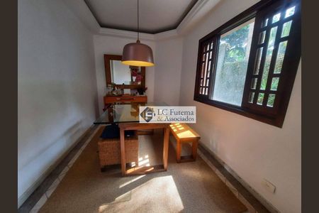 7_photo/94cfaacb71.06c8618c74e95a37-ATLAS-d87f97df-fa8a-48ed-b29f-dae835ce144b.jpg de casa à venda com 3 quartos, 260m² em Jardim Barbacena, Cotia