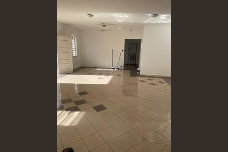 4_photo/94cfaacb89.ceff8192393c33de-ATLAS-61ffd7a5-804f-4f7e-b0d4-818b52d5d9cc.jpg de casa à venda com 4 quartos, 400m² em Pinus Park, Cotia