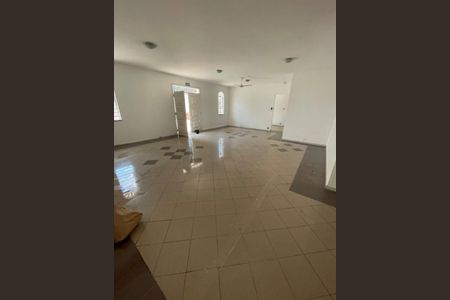 7_photo/94cfaacb89.ceff8192393c33de-ATLAS-b44e0c3b-7f7a-470e-a51e-61a0521b82aa.jpg de casa à venda com 4 quartos, 400m² em Pinus Park, Cotia