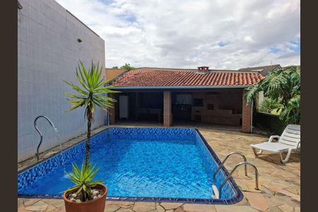 2_photo/94cfaacb8b.e5c1dbf3952ec410-ATLAS-cbe9249d-a248-457f-a7e5-3320cab6b406.jpg de casa de condomínio à venda com 4 quartos, 212m² em Horizontal Park, Cotia