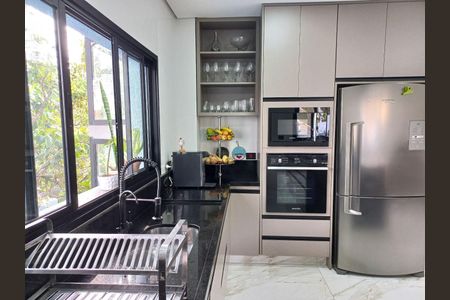 17_photo/94cfaacbd7.f34ea19b5153c875-ATLAS-505c2258-4489-4c46-b2f0-0f2ce49367b3.jpg de casa à venda com 3 quartos, 430m² em Jardim Barbacena, Cotia