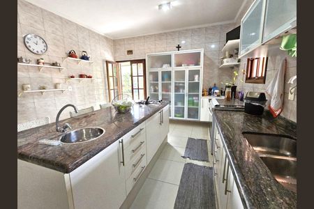 12_photo/94cfaaccaf.732b7fd8aaa5f07d-ATLAS-66850564-0184-4564-91cc-ae4b5b2b11a4.jpg de casa à venda com 2 quartos, 208m² em Horizontal Park, Cotia