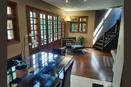 19_photo/94cfaaccbb.f279df7ab7105e24-ATLAS-0bef3649-e15a-4efd-b22f-9a63877bc483.jpg de casa à venda com 3 quartos, 256m² em Horizontal Park, Cotia