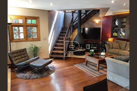 18_photo/94cfaaccbb.f279df7ab7105e24-ATLAS-949d4297-bb2f-4d77-b7b0-65e62bb9ca46.jpg de casa à venda com 3 quartos, 256m² em Horizontal Park, Cotia