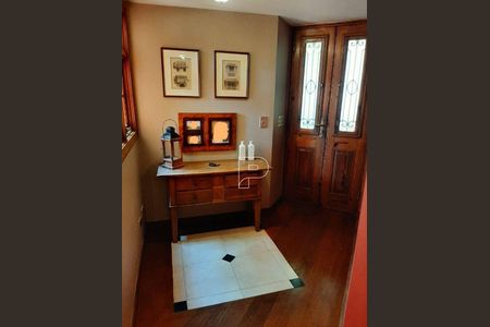 12_photo/94cfaaccbb.f279df7ab7105e24-ATLAS-a45f4662-1e5b-4c2a-acbe-b5f91a16e75c.jpg de casa à venda com 3 quartos, 256m² em Horizontal Park, Cotia