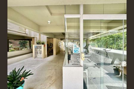 4_photo/94cfaaccd9.bdbf4e42b529b8c2-ATLAS-f8bcef0e-72ad-4e2f-b00c-e16223b3ba79.jpg de apartamento à venda com 3 quartos, 69m² em Jardim Barbacena, Cotia