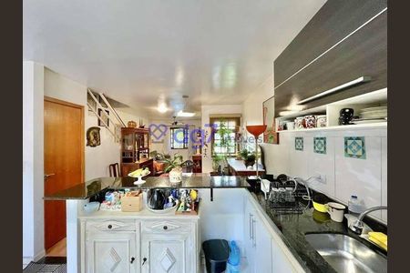 11_photo/94cfaacd0b.2632d4ea6d5ceda8-ATLAS-599ed3bc-94a4-4758-81f9-d838f45a42e7.jpg de casa à venda com 3 quartos, 81m² em Jardim Barbacena, Cotia