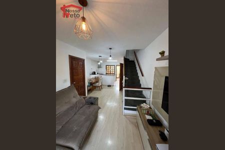 7_photo/94cfaacd0b.ffbddc27e238e23e-ATLAS-0ea40b3a-c05b-446c-8847-d389eec12d97.jpg de casa de condomínio à venda com 3 quartos, 82m² em Jardim Barbacena, Cotia