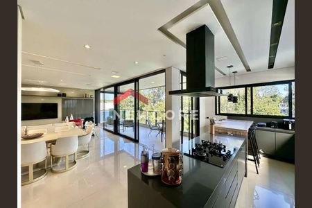 22_photo/94cfaaceb7.35cb2562ae28c182-ATLAS-1e03cbe0-06d4-4aa7-bd0e-758aa943a90e.jpg de casa de condomínio à venda com 4 quartos, 483m² em Jardim Barbacena, Cotia