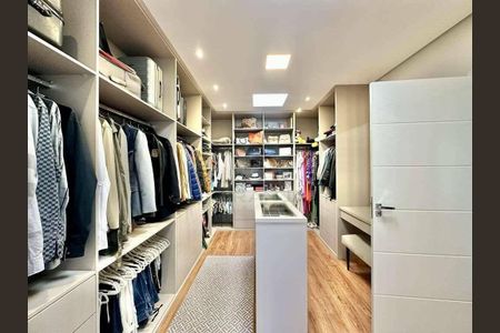 7_photo/94cfaaceb7.35cb2562ae28c182-ATLAS-7cd09e5b-a095-48fc-acfa-ad32f7df135b.jpg de casa de condomínio à venda com 4 quartos, 483m² em Jardim Barbacena, Cotia