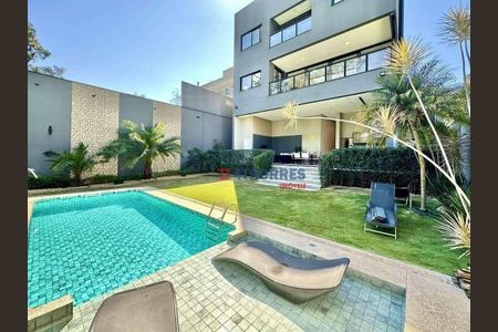 2_photo/94cfaaceb7.35cb2562ae28c182-ATLAS-bf6f45aa-599e-4e0c-ad4a-954940601610.jpg de casa de condomínio à venda com 4 quartos, 483m² em Jardim Barbacena, Cotia