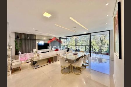 19_photo/94cfaaceb7.35cb2562ae28c182-ATLAS-ca02eeb0-2fb3-46d3-bf01-c1459a157b23.jpg de casa de condomínio à venda com 4 quartos, 483m² em Jardim Barbacena, Cotia