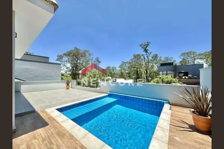 3_photo/94cfaaceb7.90bd9ce7e18c11b8-ATLAS-2087b6b9-1885-4310-b42c-e8050a073c7f.jpg de casa de condomínio à venda com 3 quartos, 321m² em Jardim Barbacena, Cotia