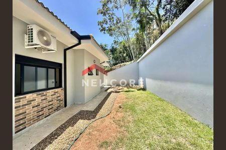 14_photo/94cfaaceb7.90bd9ce7e18c11b8-ATLAS-558cccb3-2681-4c61-8107-b45c283847c4.jpg de casa de condomínio à venda com 3 quartos, 321m² em Jardim Barbacena, Cotia