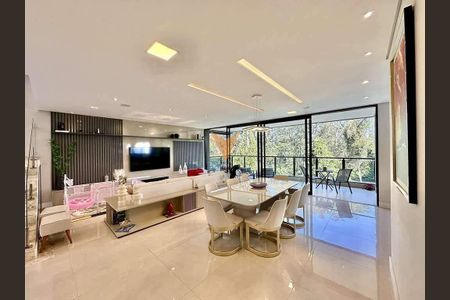 13_photo/94cfaaceb7.f684e4432468d914-ATLAS-0c7eef2c-b9b6-4bda-b07a-78e4091117bd.jpg de casa à venda com 4 quartos, 10m² em Jardim Barbacena, Cotia