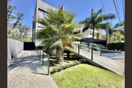 5_photo/94cfaaceb7.f684e4432468d914-ATLAS-0e9946a6-756e-4de6-993c-b616e0fb283d.jpg de casa à venda com 4 quartos, 10m² em Jardim Barbacena, Cotia