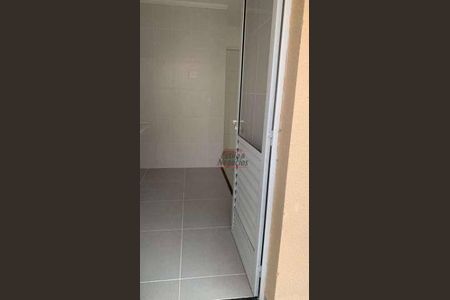 13_photo/94cfaacf99.38fa23fe20c2c728-ATLAS-7cffe7f2-d2d4-4d9f-b7b0-86a98fd7d942.jpg de apartamento à venda com 2 quartos, 42m² em Jardim da Gloria, Cotia