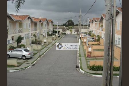 2_photo/94cfaad00b.a15f321e408d66f6-ATLAS-0b308148-96bf-4af0-9e45-461ffbc1027b.jpg de casa de condomínio à venda com 3 quartos, 97m² em Jardim da Gloria, Cotia