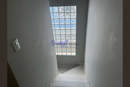 9_photo/94cfaad099.ce7d2e4986eb3e7b-ATLAS-53d66271-fe4b-4e54-9d45-c78f698c97fd.jpg de casa à venda com 3 quartos, 180m² em Jardim Barbacena, Cotia