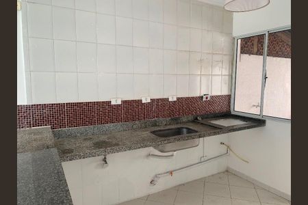 8_photo/94cfaad0a3.64e24ce381d4dfdc-ATLAS-3fe68bcd-b133-4d34-81e5-2d923b66efac.jpg de casa à venda com 2 quartos, 60m² em Jardim Barbacena, Cotia