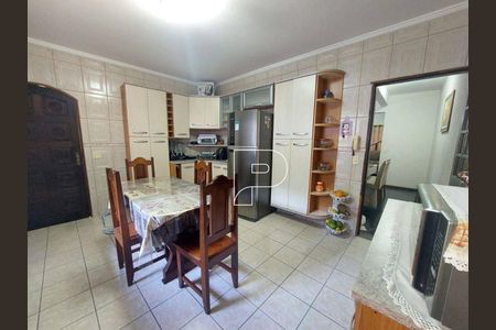 11_photo/94cfaad14f.bb2cfda027800a9a-ATLAS-a0662d83-2dde-4f43-ae1a-96570eea7c89.jpg de casa à venda com 3 quartos, 180m² em Jardim do Engenho, Cotia