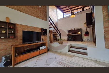 11_photo/94cfaad1fb.b9011c6352d0a570-ATLAS-9dd3e60a-b32f-460d-a32e-6abf37f3f8cc.jpg de casa à venda com 3 quartos, 261m² em Jardim Barbacena, Cotia