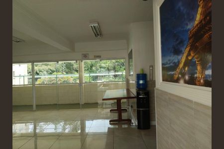 35_photo/94cfaad3b1.2f15d505e37c7ac5-ATLAS-937641e1-088e-4842-a925-e727b8e8c6a4.jpg de apartamento à venda com 2 quartos, 55m² em Jardim Barbacena, Cotia