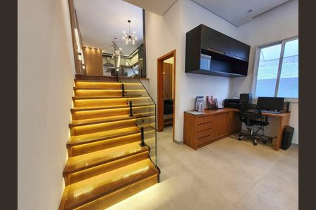 5_photo/94cfaad54d.9d6610305e4a46d7-ATLAS-0f1259d0-de5e-47b1-ae44-b429b5eb12bb.jpg de casa de condomínio à venda com 3 quartos, 430m² em Gramado, Cotia