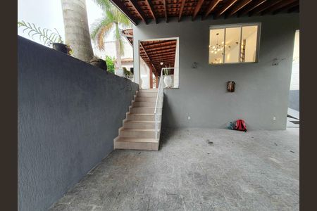 31_photo/94cfaad54d.9d6610305e4a46d7-ATLAS-a43b18be-a2fc-445d-a2ad-9806fdf45019.jpg de casa de condomínio à venda com 3 quartos, 430m² em Gramado, Cotia