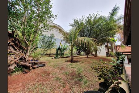 46_photo/94cfaad54d.9d6610305e4a46d7-ATLAS-e7d360e5-a1e1-4486-8573-f2dcd7791fa7.jpg de casa de condomínio à venda com 3 quartos, 430m² em Gramado, Cotia