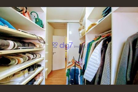 49_photo/94cfaad74b.a7dd5fb929741219-ATLAS-c0078a52-fb79-4566-9dc1-7f41c2478a83.jpg de casa à venda com 3 quartos, 250m² em Granja Viana, Cotia