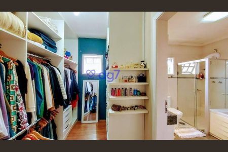 47_photo/94cfaad74b.a7dd5fb929741219-ATLAS-d16a4d55-c12e-4fa0-98c5-ae8090360a8d.jpg de casa à venda com 3 quartos, 250m² em Granja Viana, Cotia