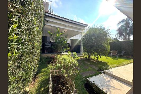 29_photo/94cfaad74b.bf1bfafdbf9111e3-ATLAS-82fe92b2-38db-4d5c-a42c-add10c1d04b0.jpg de casa de condomínio à venda com 3 quartos, 244m² em Granja Viana, Cotia