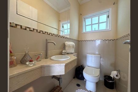 7_photo/94cfaad74b.bf1bfafdbf9111e3-ATLAS-e8ede011-cde6-4fb8-a310-ff541083749a.jpg de casa de condomínio à venda com 3 quartos, 244m² em Granja Viana, Cotia