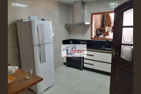 12_photo/94cfaad97b.e6e1c947b02cf8fb-ATLAS-5e1a51c0-d805-4964-880a-ce9e9effec7d.jpg de casa à venda com 3 quartos, 237m² em Jardim do Engenho, Cotia