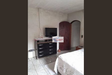 6_photo/94cfaad97b.e6e1c947b02cf8fb-ATLAS-e08d3323-4cfc-4348-aaae-8d3a67bfcabd.jpg de casa à venda com 3 quartos, 237m² em Jardim do Engenho, Cotia