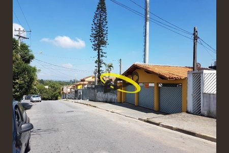 4_photo/94cfaad999.82be18ad98973cde-ATLAS-34f71ca6-2fc3-4af1-a4a9-facefae679fa.jpg de casa à venda com 3 quartos, 150m² em Jardim do Engenho, Cotia