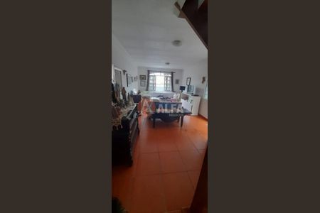 7_photo/94cfaad9a1.ceff8192393c33de-ATLAS-165468e6-54f9-48a2-963b-0acb7aa14d3e.jpg de casa à venda com 3 quartos, 120m² em Jardim do Engenho, Cotia