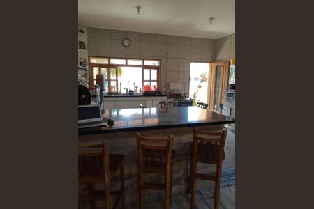 7_photo/94cfaad9c5.c06c3c5dbfc3661b-ATLAS-2a060ec1-e920-40b3-a966-34fb4199878b.jpg de casa à venda com 3 quartos, 245m² em Jardim da Gloria, Cotia