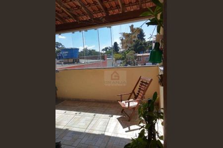 20_photo/94cfaad9c5.c06c3c5dbfc3661b-ATLAS-a22fdbdd-18bd-46e1-9d5f-adb6a1f3ba07.jpg de casa à venda com 3 quartos, 245m² em Jardim da Gloria, Cotia