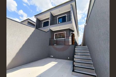 3_photo/94cfaada01.df2406aa61ba3211-ATLAS-b69ee8a6-ee9f-4c85-92f4-ce8fad0f6bff.jpg de casa à venda com 3 quartos, 130m² em Chácara Canta Galo, Cotia