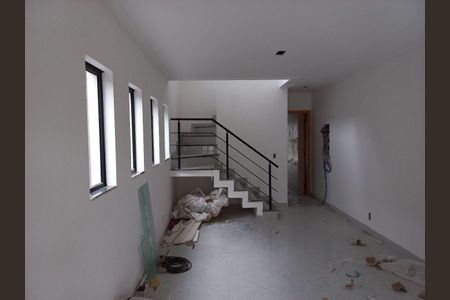 4_photo/94cfaada01.ec45c5915be217bb-ATLAS-4e2ab514-e28b-4926-991d-af8bf6c6847c.jpg de casa à venda com 3 quartos, 130m² em Chácara Canta Galo, Cotia