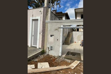 3_photo/94cfaada0d.998e17c0ad9a15de-ATLAS-62ee67e0-3145-4985-965b-85d8ce2e98df.jpg de casa à venda com 3 quartos, 400m² em Chácara Canta Galo, Cotia