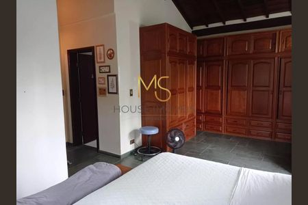 16_photo/94cfaada11.3be18b52e244e7c2-ATLAS-e633e447-66f5-4d0c-b122-077b4f4f0b60.jpg de casa à venda com 3 quartos, 330m² em Jardim da Gloria, Cotia