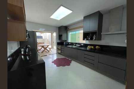 10_photo/94cfaada31.59b9fa3339c8dcb8-ATLAS-75ba1572-1868-4c63-a46f-033cdbde447f.jpg de casa à venda com 3 quartos, 129m² em Chácara Canta Galo, Cotia