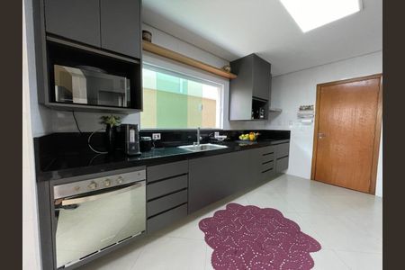 7_photo/94cfaada31.59b9fa3339c8dcb8-ATLAS-a0a42dbd-7737-4c10-884d-f78028553b4e.jpg de casa à venda com 3 quartos, 129m² em Chácara Canta Galo, Cotia