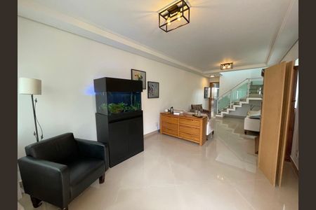 5_photo/94cfaada31.59b9fa3339c8dcb8-ATLAS-d7bd6c16-cfcc-469b-8bda-01199bea7fab.jpg de casa à venda com 3 quartos, 129m² em Chácara Canta Galo, Cotia