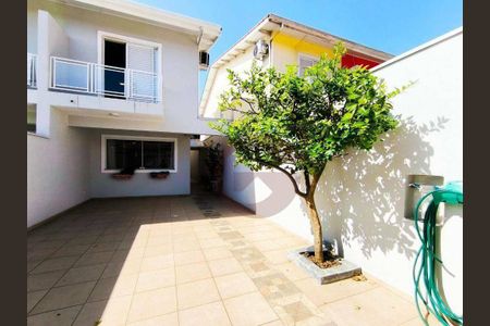 5_photo/94cfaada4b.e3da74daae84817a-ATLAS-42628688-1d9b-4e16-a12e-871287d06ee5.jpg de casa de condomínio à venda com 3 quartos, 131m² em Chácara Canta Galo, Cotia